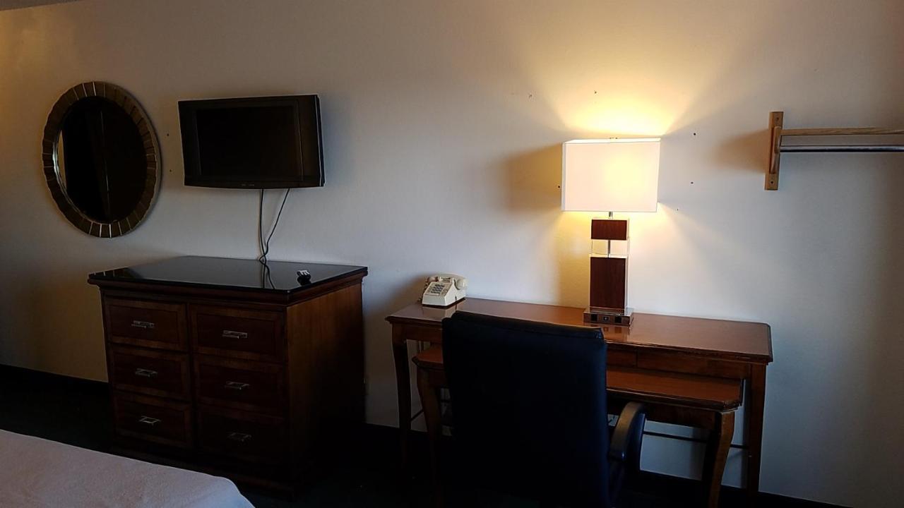 Americas Best Value Inn Zumbrota Esterno foto